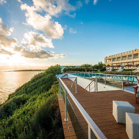 Niforeika Beach Hotel Екстер'єр фото