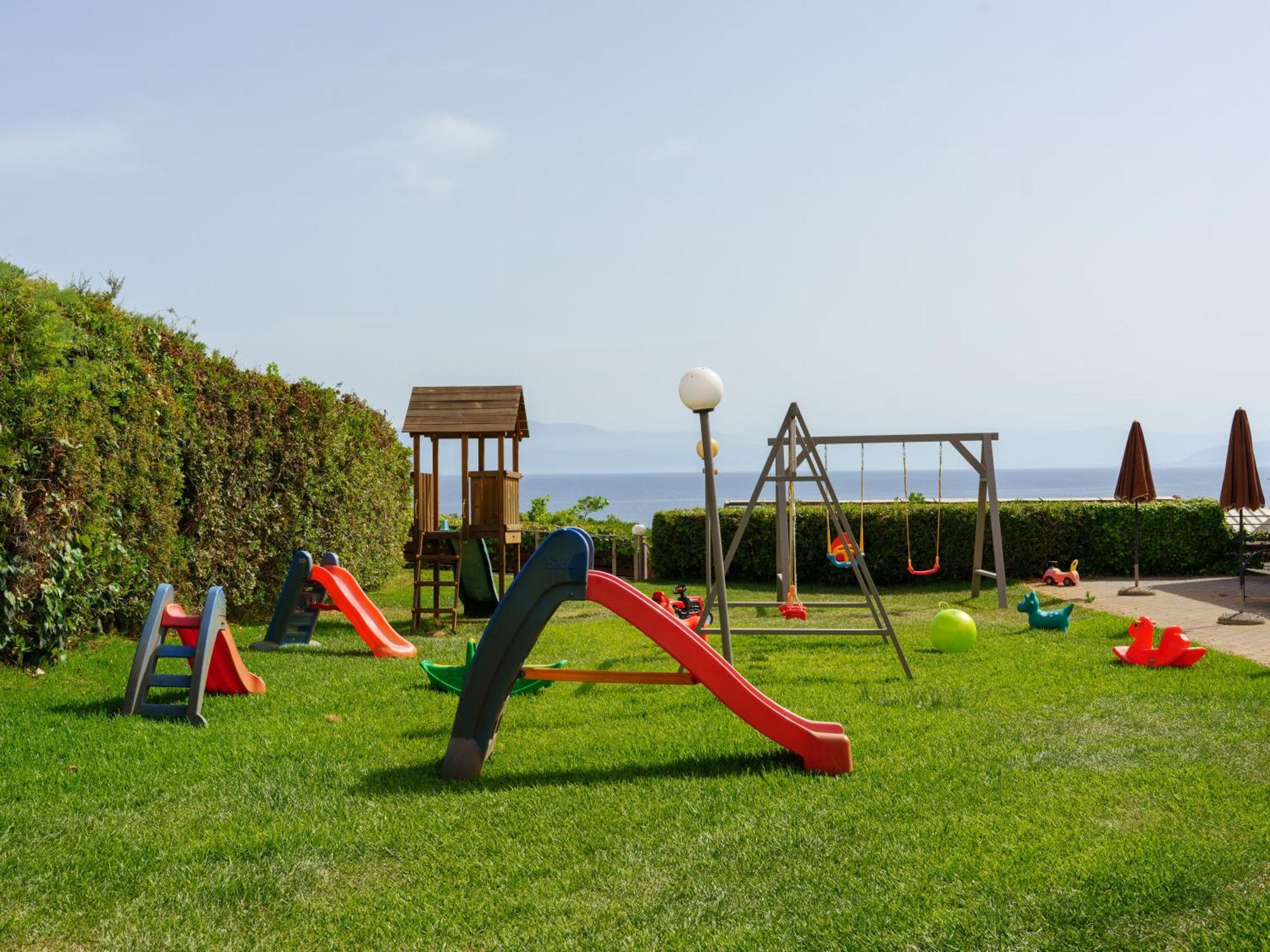 Niforeika Beach Hotel Екстер'єр фото