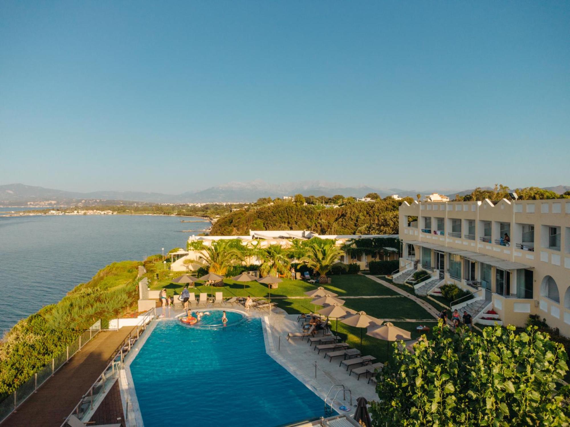Niforeika Beach Hotel Екстер'єр фото
