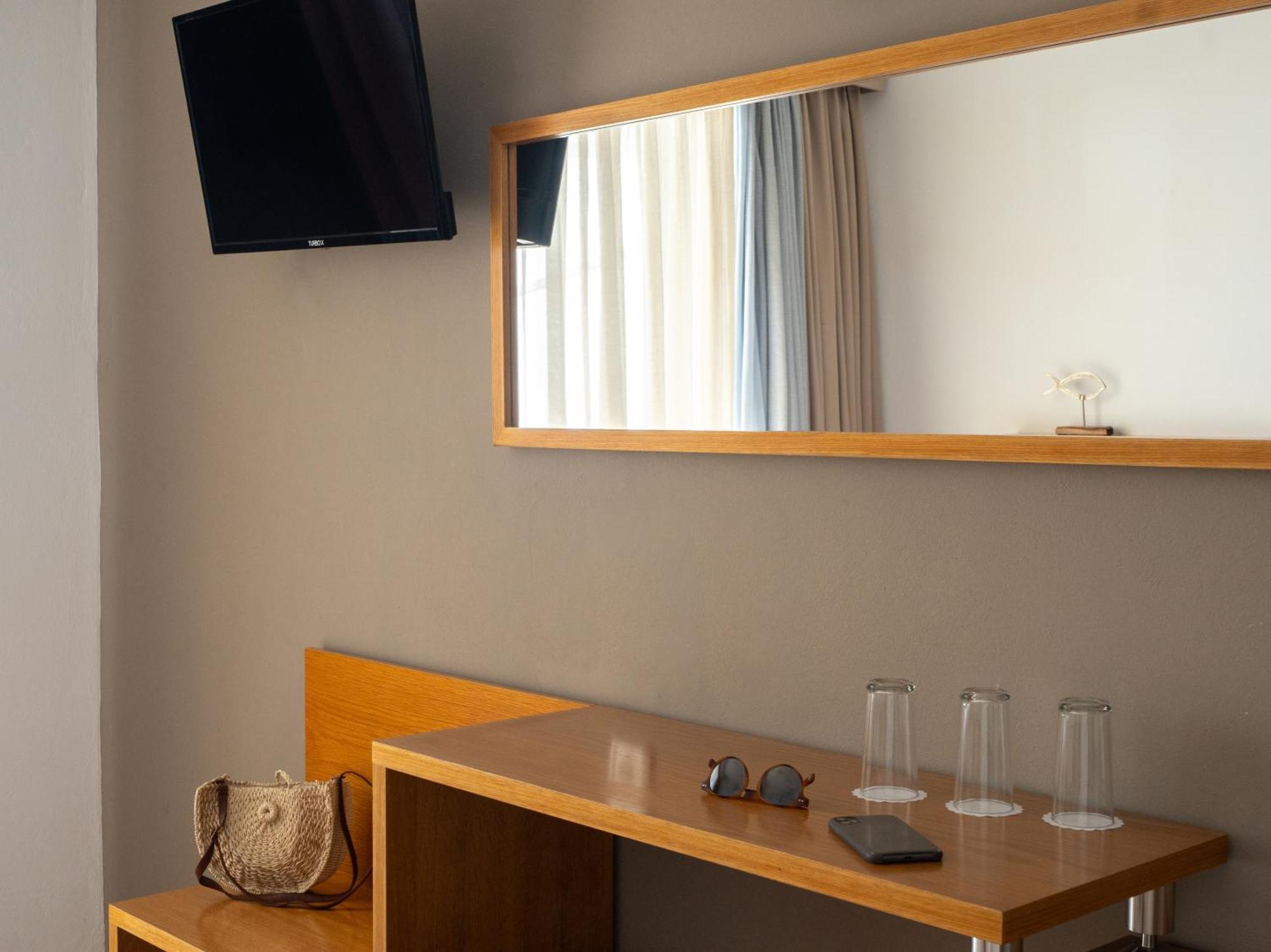 Niforeika Beach Hotel Екстер'єр фото