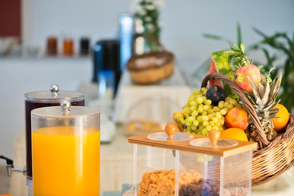 Niforeika Beach Hotel Екстер'єр фото